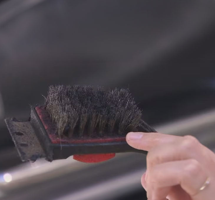 BBQ Pic - Invented to replace the dangerous BBQ brushes