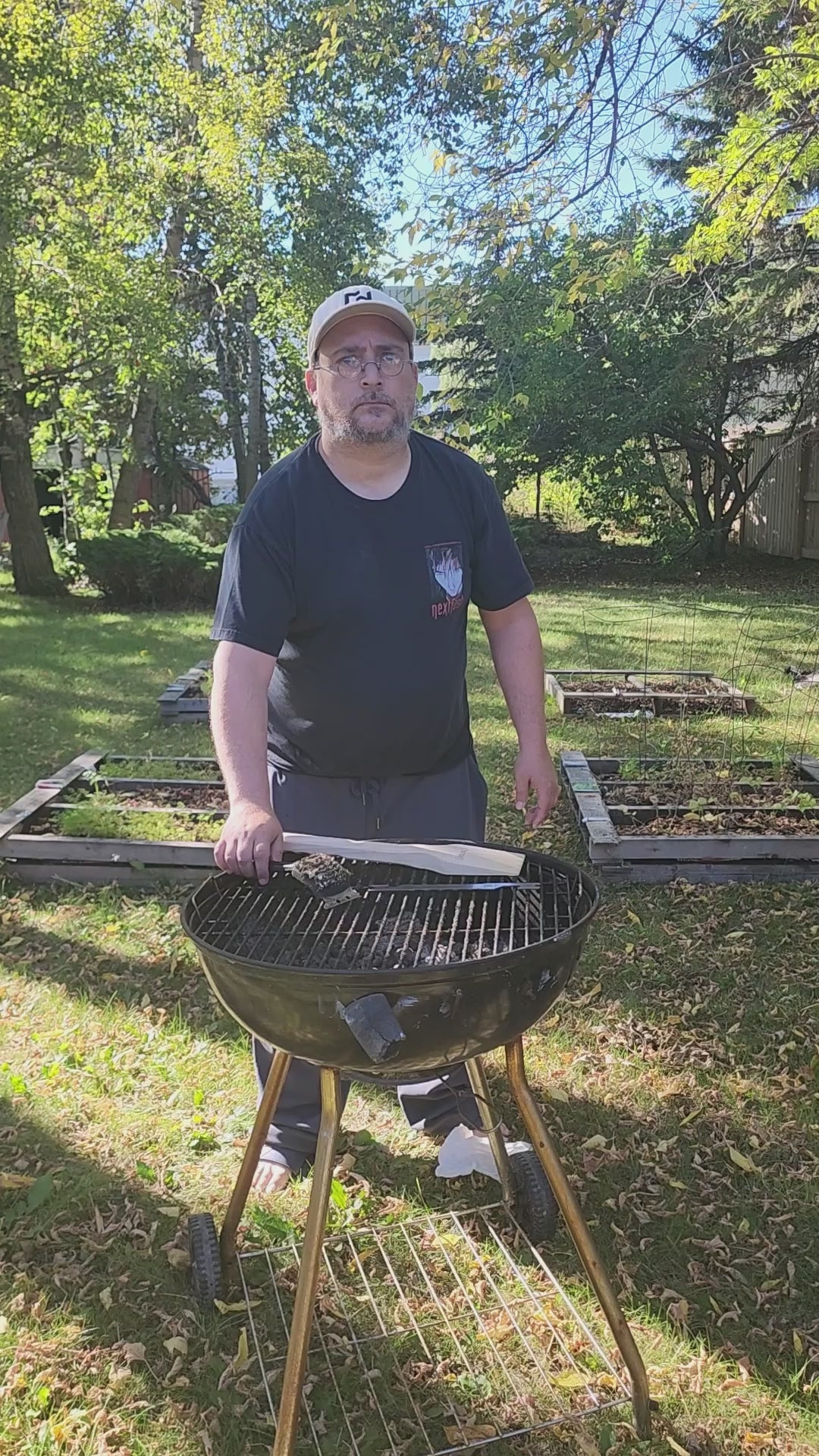Load video: demonstration of the stainless steel BBQ grate scraper cleaner.